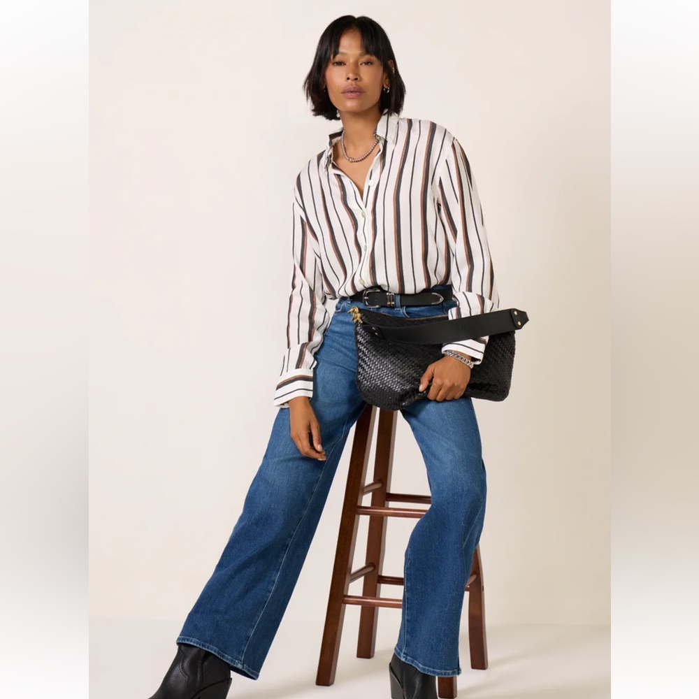 Cloth & Stone Boyfriend Button Down Black and Brown Stripe w/hint of Gold Size M